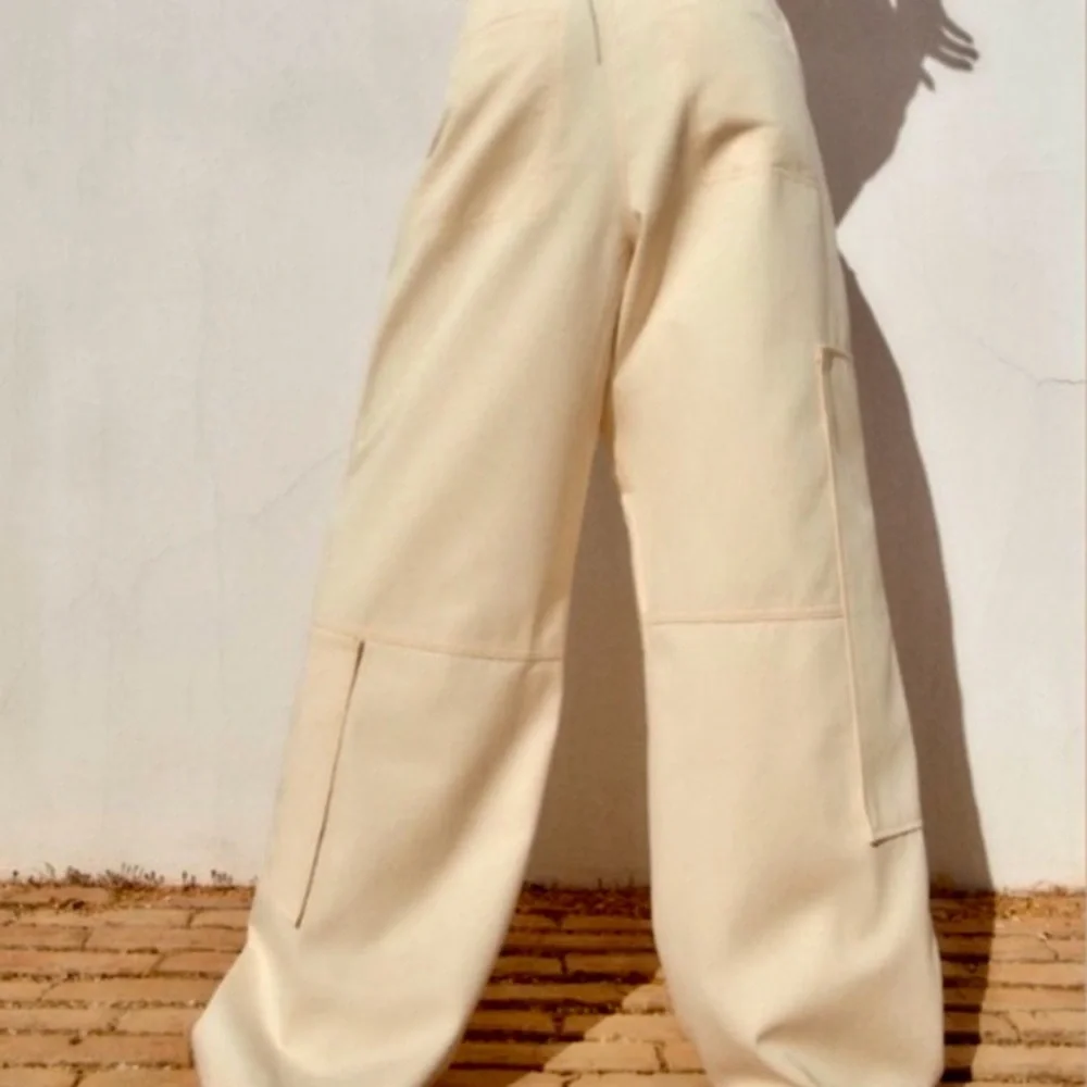 ZARA High-Waisted Wide-Leg belted pants with asymmetric pockets on legs NWOT - Picture 3 of 13